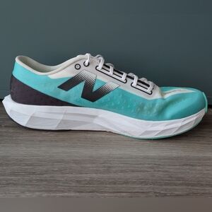 New Balance Fuelcell Pulse Pvlse v1 Running Shoe